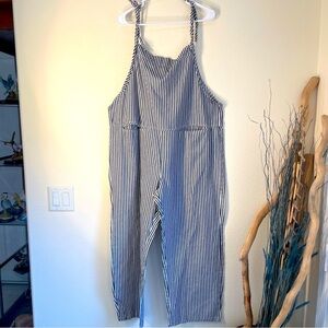 Bibb Overalls striped pockets oversized L-XL tie straps